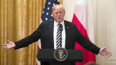 Trump ameaça paralisar Governo se não houver dinheiro para muro com o México