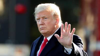 Trump condena engenhos explosivos enviados e critica hostilidade dos media
