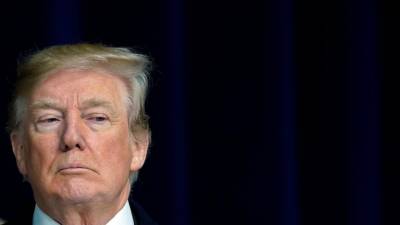 Trump defende leis mais duras contra difamação