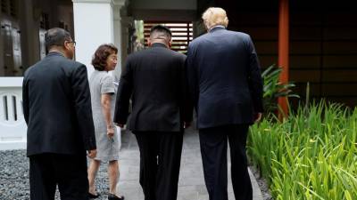 Trump diz que conversações com Coreia do Norte estão a correr bem