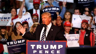 Trump fecha campanha com promessa de dar prioridade aos Estados Unidos