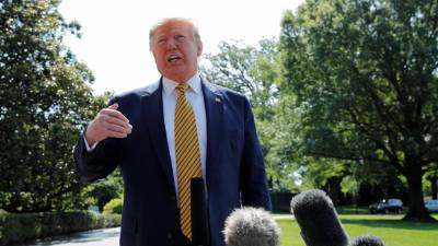 Trump garante que não quer guerra com Irão e está disponível para contactos
