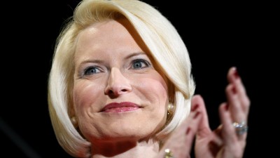 Trump indica mulher de ex-líder republicano para embaixadora no Vaticano