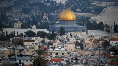 Trump informou Mahmud Abbas da intenção de transferir embaixada para Jerusalém