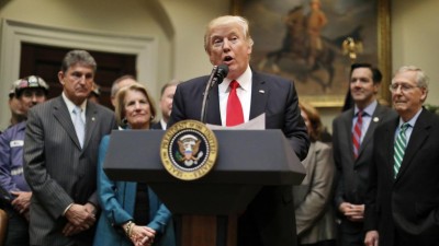 Trump pede a Departamento de Justiça para investigar fugas de informação