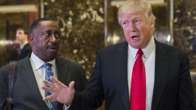 Trump promete protecção na saúde para toda a gente nos EUA