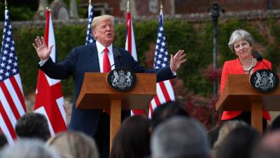 Trump recua e apoia Londres nas negociações do ‘Brexit’ se não bloquear comércio com EUA