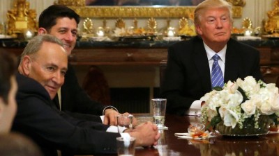 Trump regista a menor aprovação dos últimos 10 presidentes dos EUA