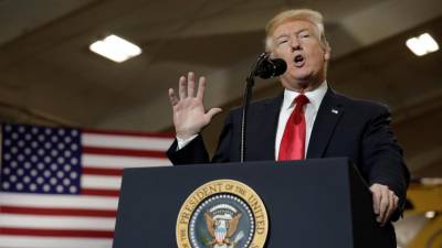 Trump revela que forças militares americanas vão sair da Síria “muito em breve”