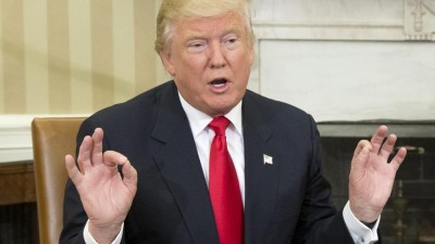 Trump vai impedir dirigentes públicos de fazer lóbi nos cinco anos após deixarem Governo
