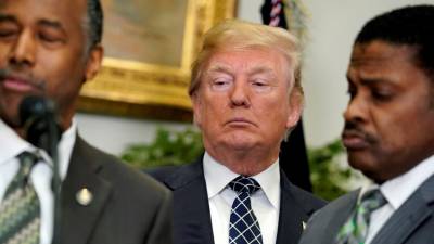 Trump vai participar no Fórum Económico Mundial
