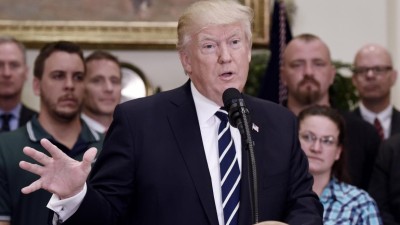 Trump vai proibir transacções com exército cubano