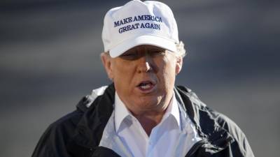Trump visita fronteira sul e admite declarar emergência nacional para fazer muro