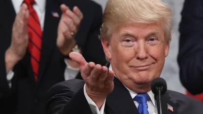 Trump volta a criticar democratas por “nada fazerem” quanto a programa DACA