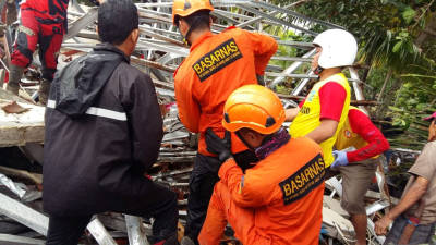 Tsunami na Indonésia provocado pelo vulcão ‘filho’ do mítico Krakatau
