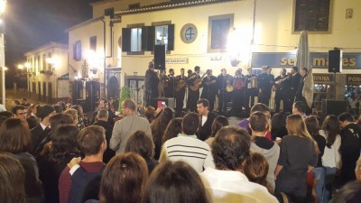 Tunas invadiram o Largo do Poço