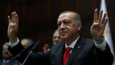 Turquia anuncia para quarta-feira o fim de dois anos de estado de emergência