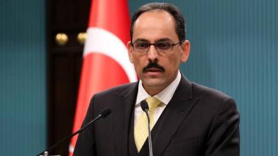 Turquia avisa Trump que vai continuar a combater milícias curdas apoiadas pelos EUA