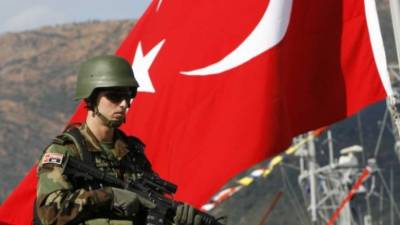 Turquia ordena detenção de 191 militares suspeitos de ligação ao golpe de 2016