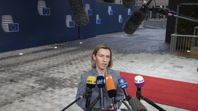 UE acusa Pyongyang de ameaçar a paz mundial após lançamento de mísseis