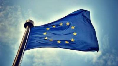 UE alarga lista de sanções a sete responsáveis venezuelanos e anuncia conferência em Bruxelas