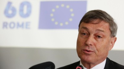 UE apela à China para que aplique internamente o que advoga a nível global