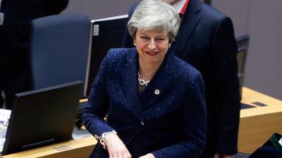 UE concorda com extensão do Brexit mas impõe 22 de Maio como data-limite