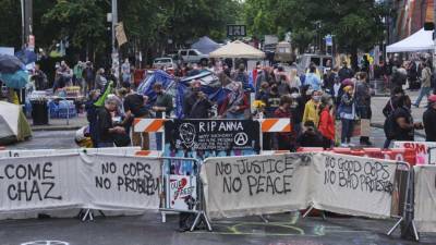 Um morto e um ferido grave em tiroteio em zona de protesto em Seattle