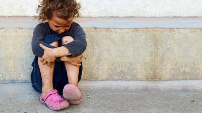 Uma em quatro crianças em risco de pobreza e exclusão na União Europeia
