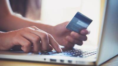 Utilização de dados do cartão nas compras ‘online’ com “dias contados”