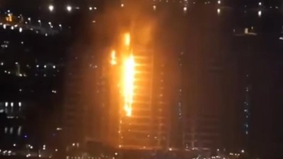 Vídeo regista incêndio em prédio luxuoso no Dubai