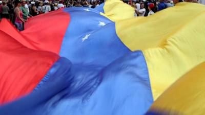 Venezuela combina confinamento com flexibilização da quarentena