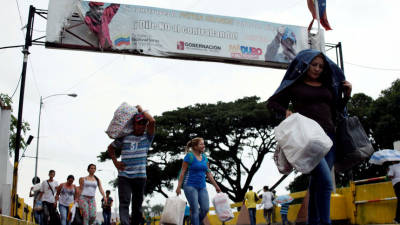 Venezuela queixa-se à Colômbia pela morte de 17 emigrantes que seguiam para o Peru