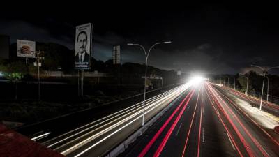 Venezuela recupera parcialmente energia após novo apagão