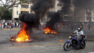 Venezuela regista 80 mortos em 66 dias de protestos