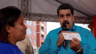 Venezuelanos em protesto por falta de alimentos e Maduro culpa agora a oposição