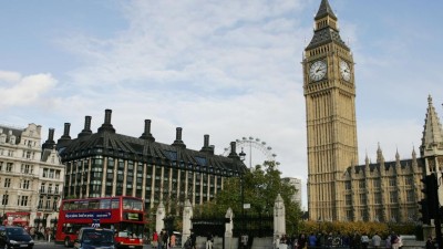 Vereador em Crawley pode tornar-se no primeiro ‘Mayor’ português no Reino Unido