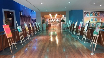 ‘Visões de Espantalho’ em exposição no Madeira Shopping