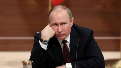 Vladimir Putin apela ao “bom senso” no caso Skripal