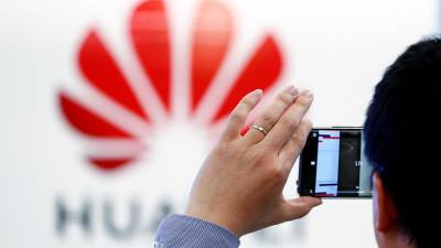 Vodafone suspende compras de novos modelos da Huawei