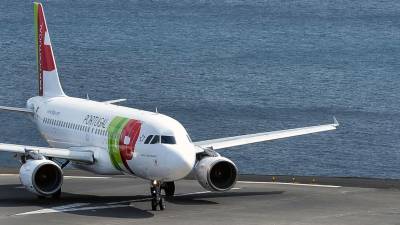 Voo da TAP com destino à Madeira cancelado por “motivos operacionais” após horas de espera no avião