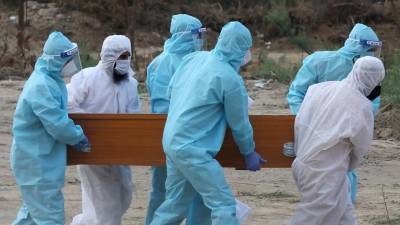 Vírus já matou mais de 445 mil pessoas e infectou 8,2 milhões no mundo