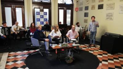 Xarabanda entregou Cancioneiro à DRC há dois anos, mas ainda não foi editado