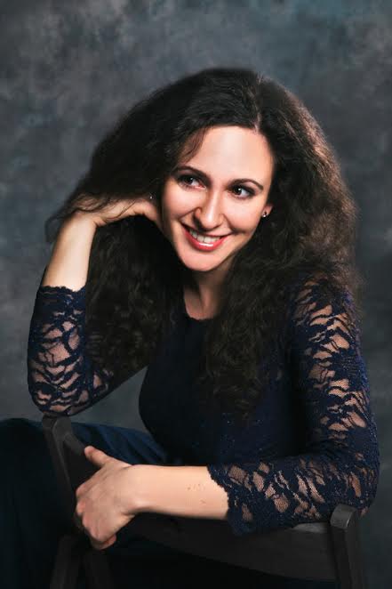 Irina Chistiakova dá concerto de piano amanhã no Teatro Baltazar Dias