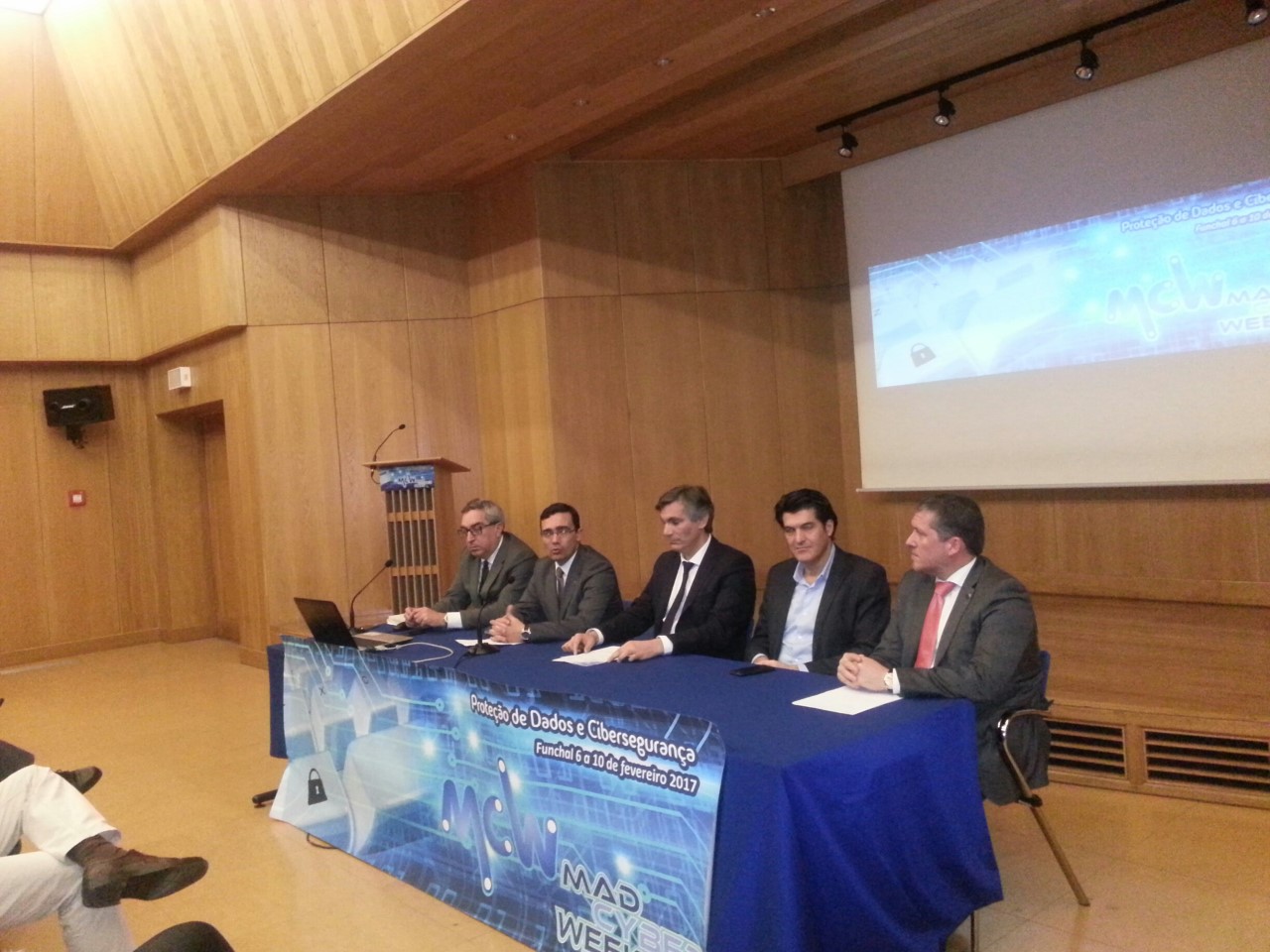Cibersegurança foi tema de debate no Funchal