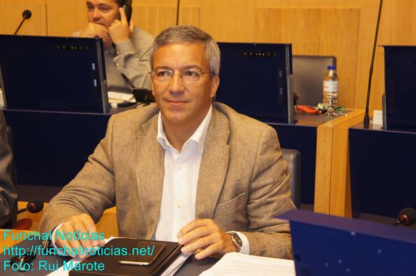 Lino Abreu abandona cargo de secretário-geral do CDS