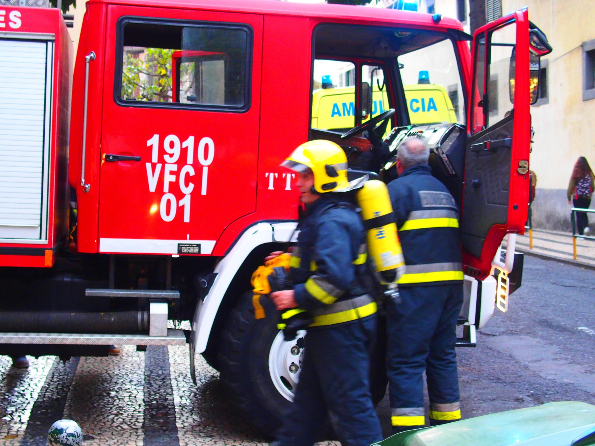 Nós, Cidadãos! questiona promessas de Rubina Leal aos bombeiros