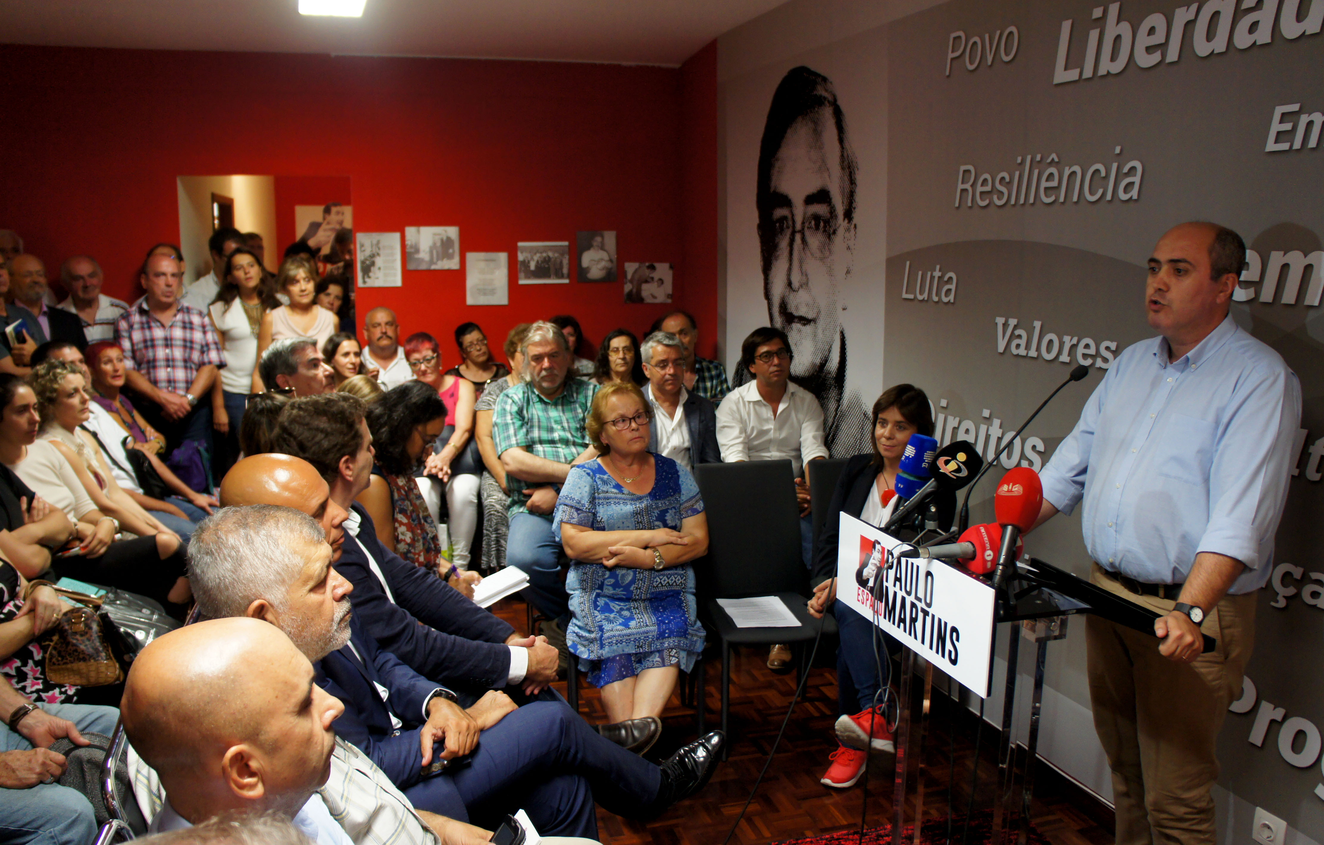 Semedo e Pureza domingo na Madeira para debater morte assistida