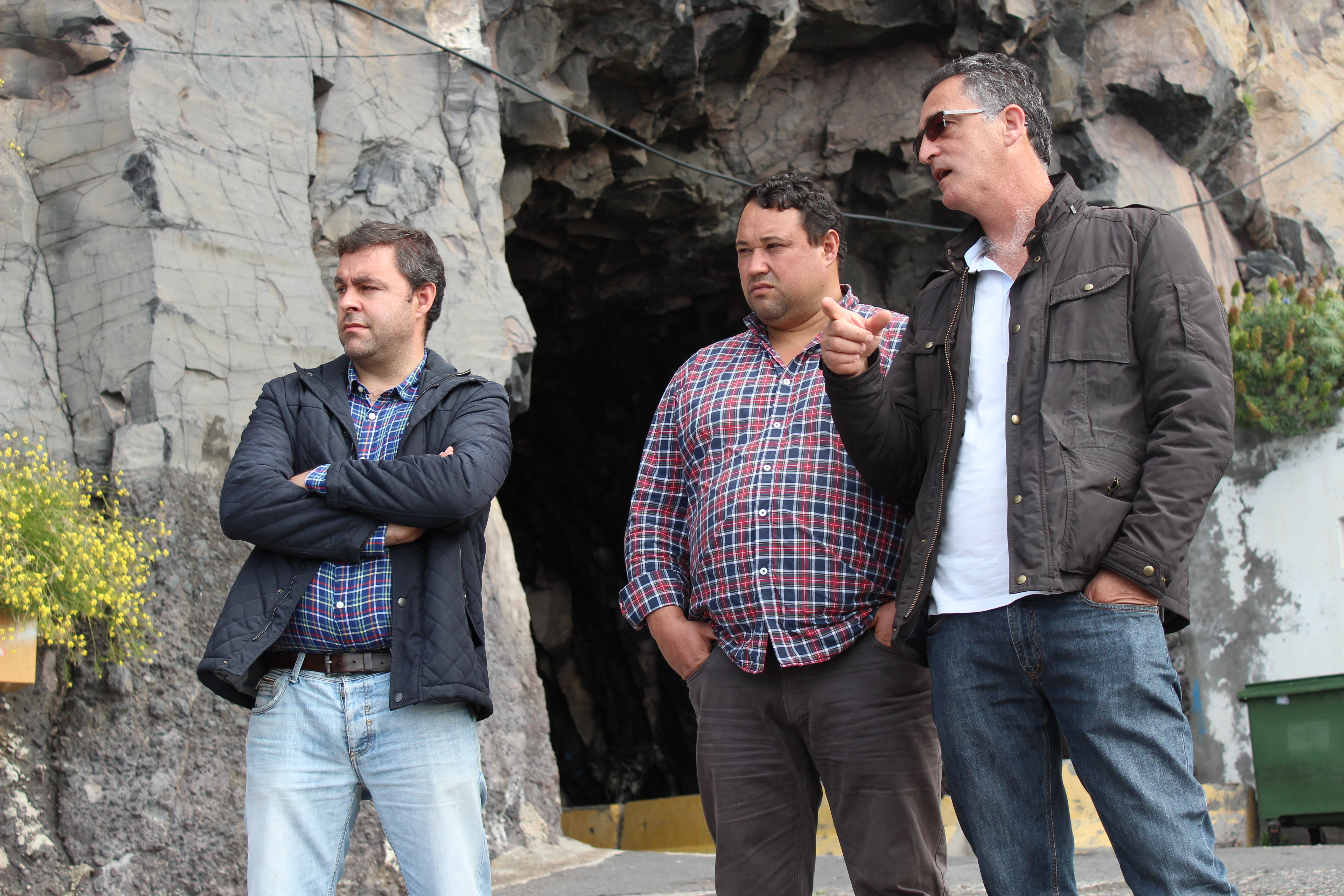 Alano Gonçalves critica estado de degradação do cais da Ribeira Brava