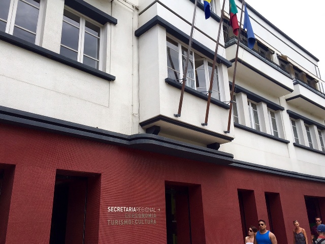 Secretaria da Economia, Turismo e Cultura lamenta “demagogia” da Câmara de Santa Cruz na questão dos parques infantis